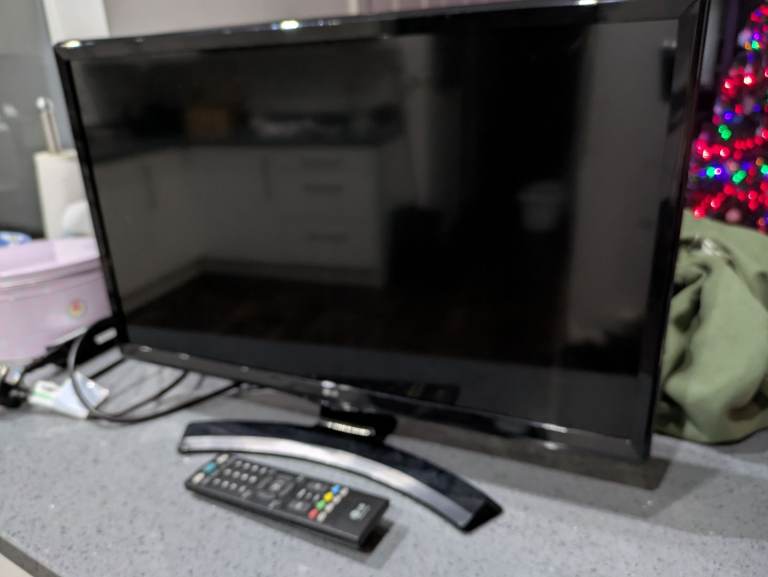 Lg 24 inch TV/monitor 