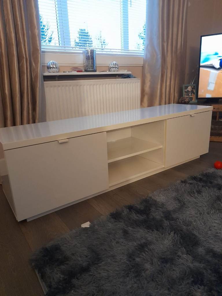 Tv unit