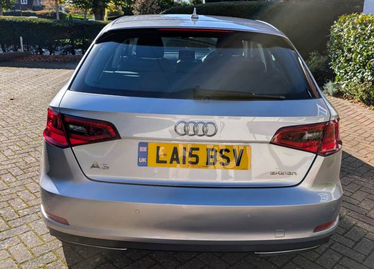 Audi A3 e-tron, Hatchback, 2015, Semi-Auto, 1395 (cc), 5 doors