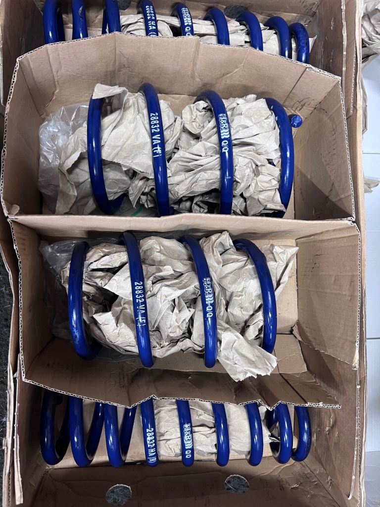 BMW lowered springs 3/4 series xdrive