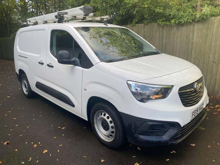2019 Vauxhall Combo 1.6 Turbo D 2300 Edition L2 H1 Euro 6 (s/s) 6dr PANEL VAN Diesel Manual