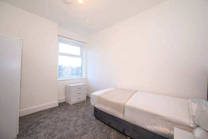 STRUGGLING WITH HOMELESSNESS IN BRISTOL? MOVE TO BIRMINGHAM – WE CAN HELP