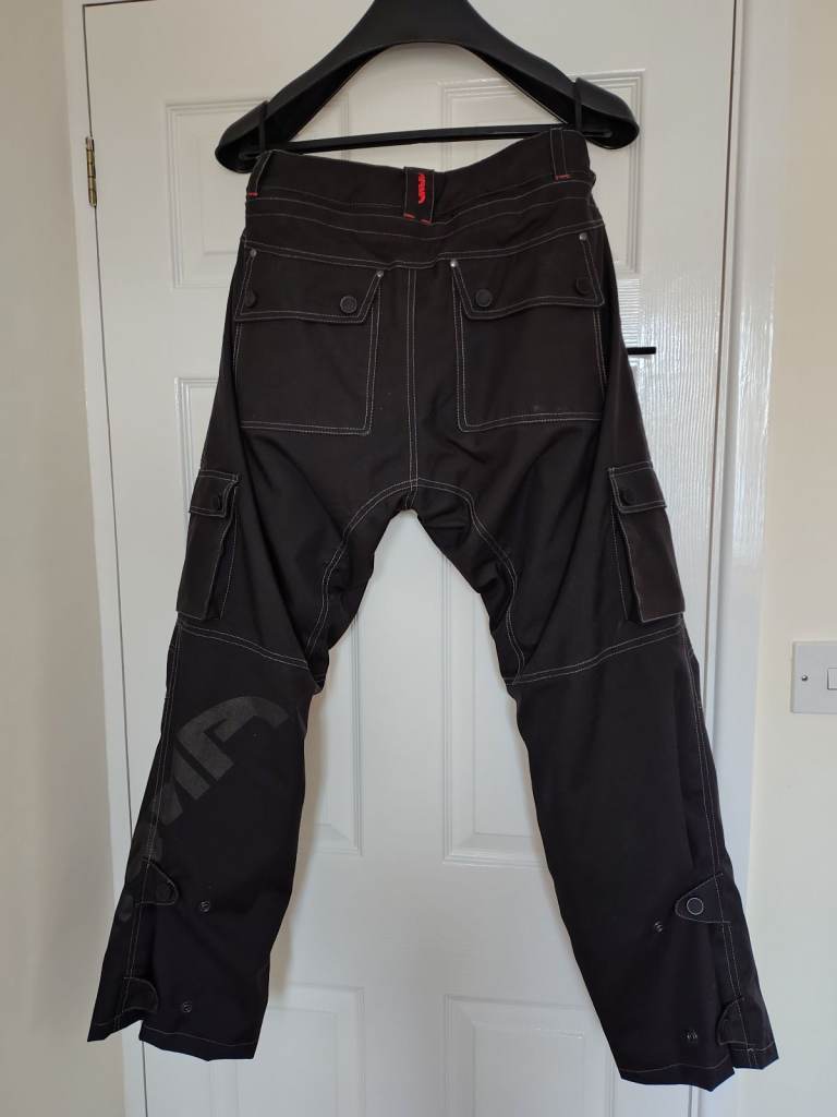 Motorcycle trousers