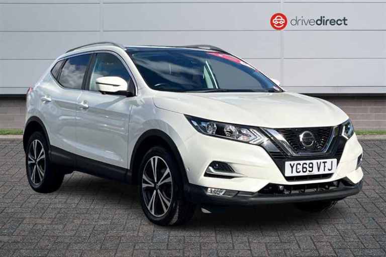 2019 Nissan Qashqai 1.3 DiG-T N-Connecta 5dr HATCHBACK PETROL Manual