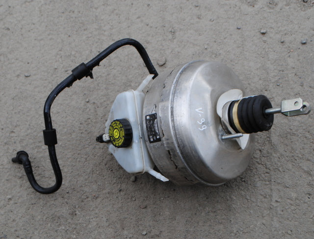 2014-2018 MERCEDES BENZ C CLASS W205 MASTER BRAKE CYLINDER A2054300130