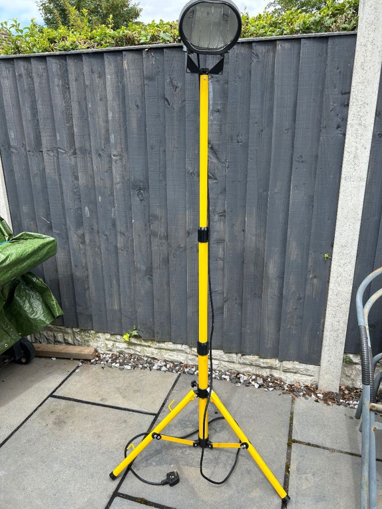 Defender Work Light on Tripod - Bright Yellow