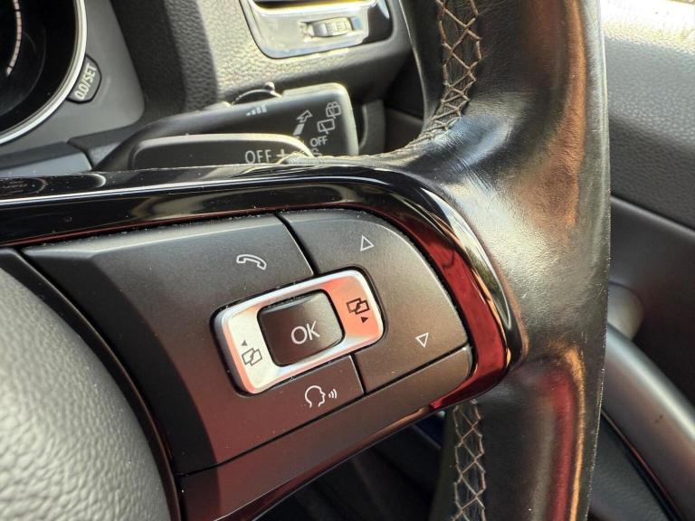 VOLKSWAGEN SCIROCCO 2.0 TSI BlueMotion Tech R DSG Euro 6 (s/s) 3dr 2016