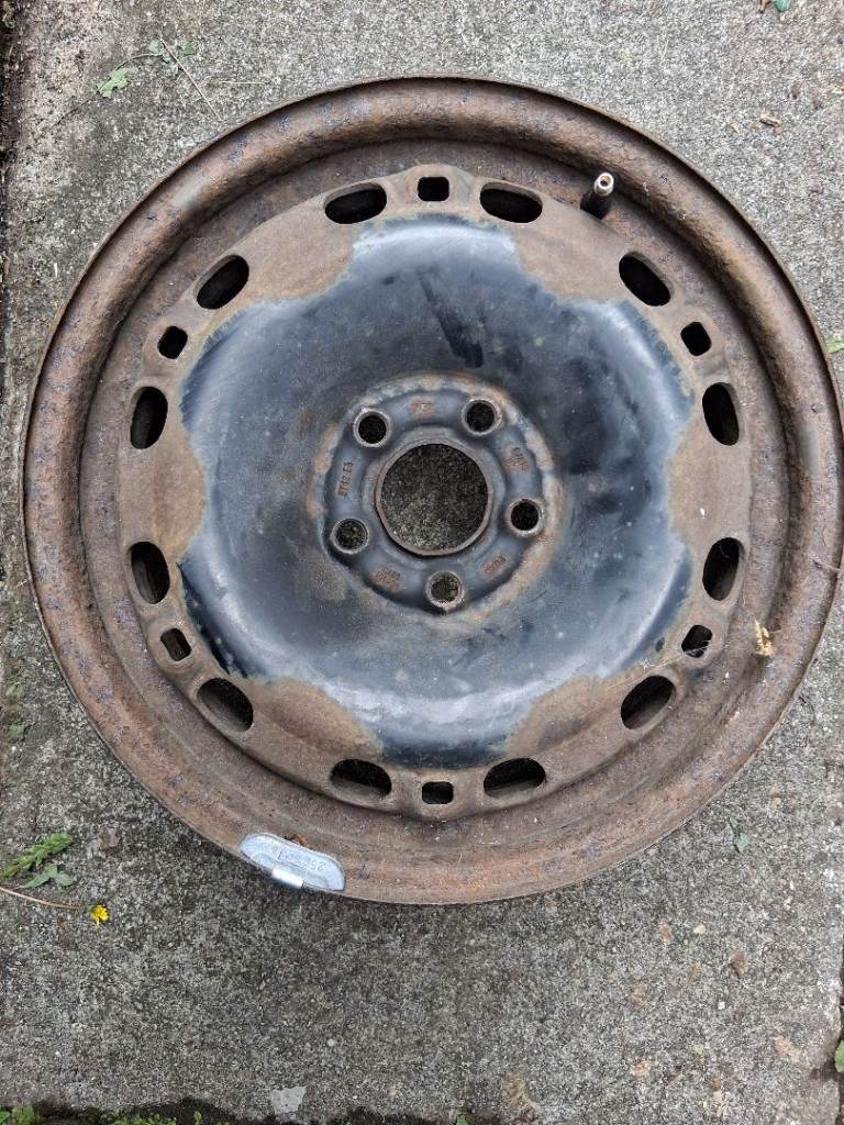 Spare wheel from Skoda Fabia. Collection only.