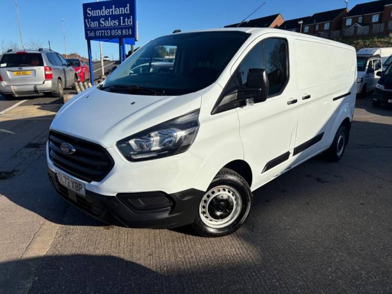 2022 Ford Transit Custom 2.0 300 EcoBlue Leader L2 H1 Euro 6 (s/s) 5dr Panel Van Diesel Manual
