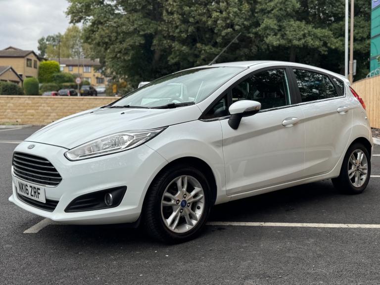 2016 Ford Fiesta 1.25 82 Zetec 5dr HATCHBACK Petrol Manual
