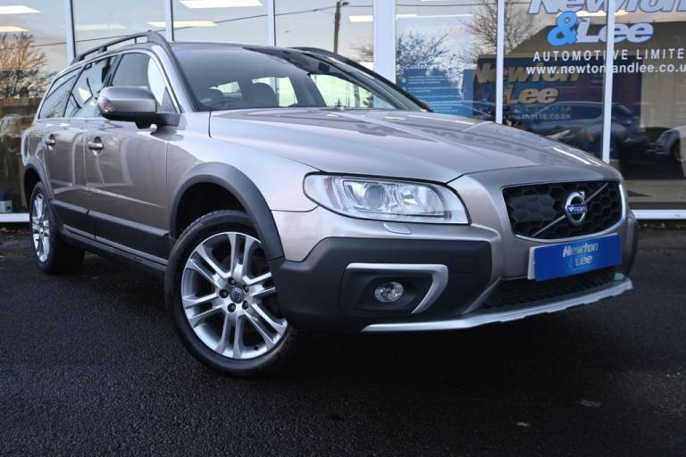2014 Volvo XC70 D5 [215] SE Lux 5dr AWD Geartronic ESTATE DIESEL Automatic