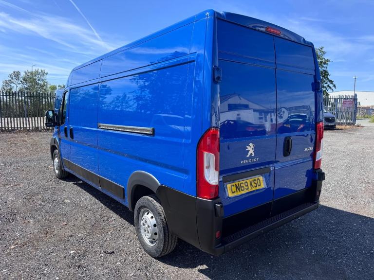 2019 Peugeot Boxer Professional 2.0HDI LWB Van. L3H2. FSH. Same as Citroen Relay