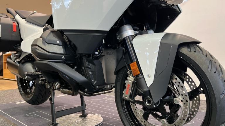 2025 BMW R1300 BMW R1300 RT LE ASA (25MY) TOURER Petrol Manual