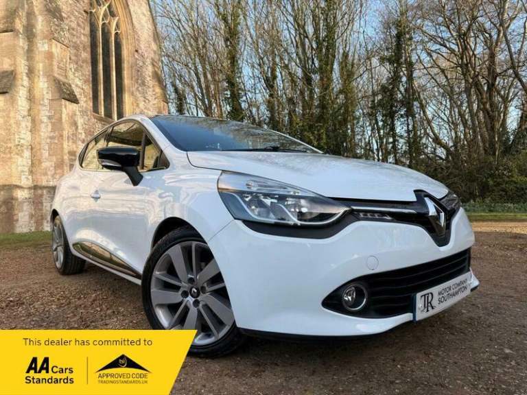 2016 Renault Clio 1.5 dCi Dynamique S Nav Euro 6 (s/s) 5dr HATCHBACK Diesel Manual