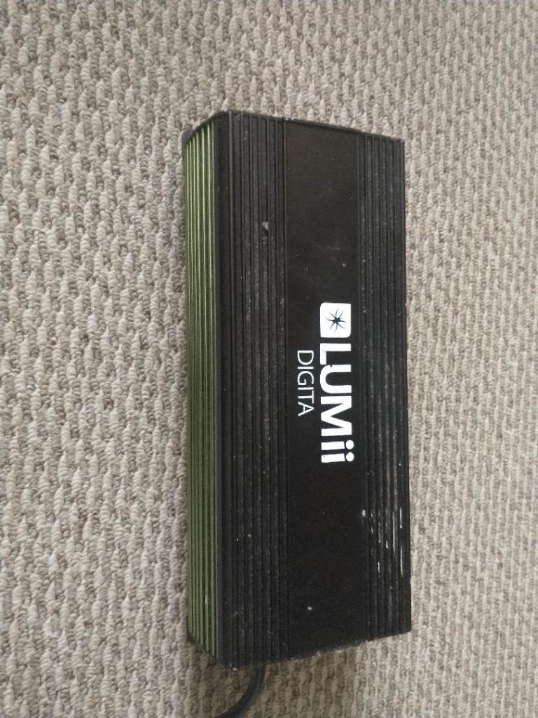 Lumii Digita 6000 Lighting Transformer 
