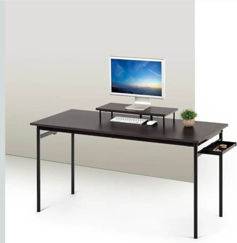 Computer desk new for sale 140cm 
