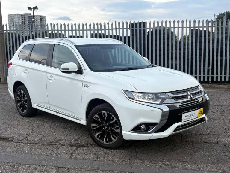 2016 Mitsubishi Outlander 2.0 PHEV Juro 5dr Auto ESTATE PETROL/ELECTRIC Automatic