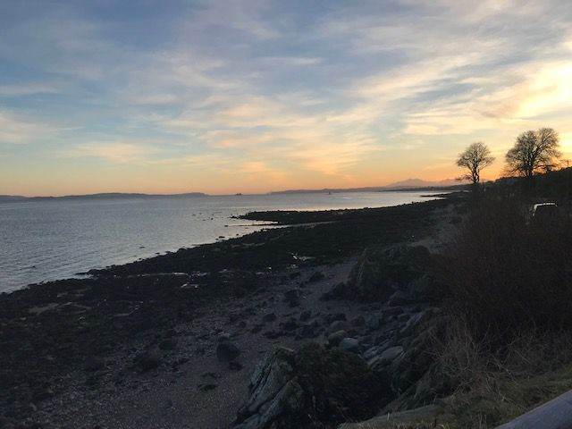 Apartment overlooking Sea - available for NHS workers.