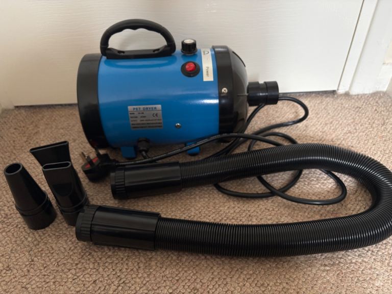 Dog grooming dryer adjustable heat settings 