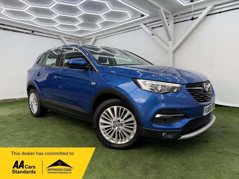 2019 Vauxhall Grandland X 1.5 Turbo D Tech Line Nav 5dr HATCHBACK DIESEL Manual