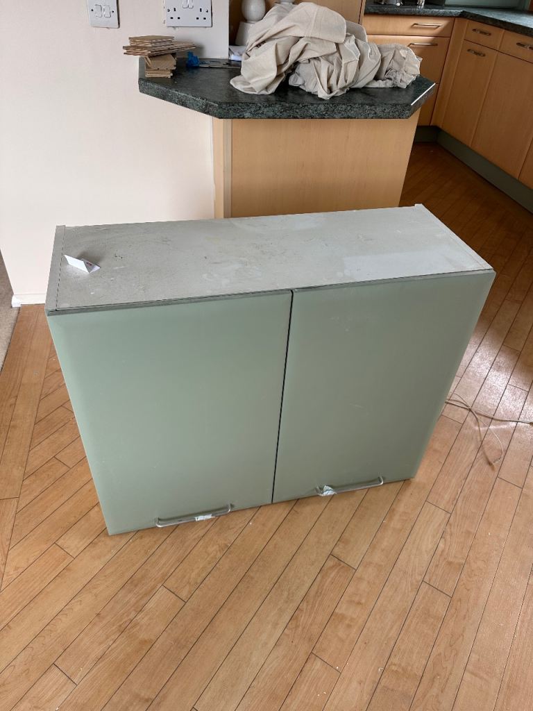 Kitchen or Bathroom Base Unit Cabinet – Good Condition