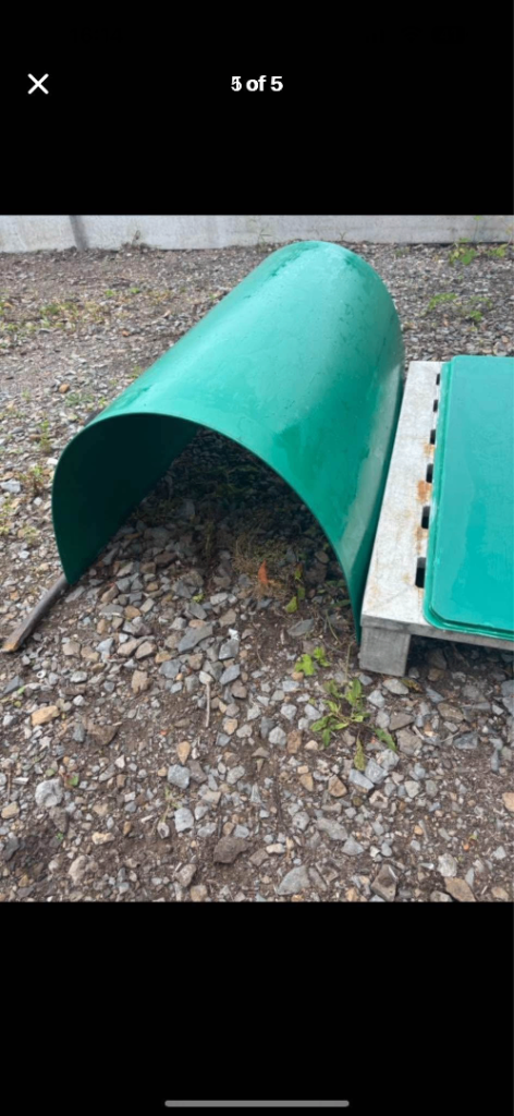 Green waterproof sheets 