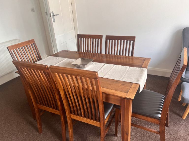 Dining room set 6-8, sideboard and TV unit 