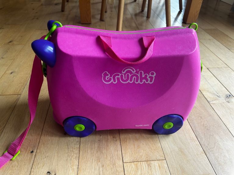 Pink Trunki