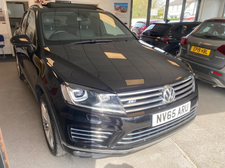2015 Volkswagen Touareg 3.0 TDI V6 BlueMotion Tech R-Line SUV 5dr Diesel