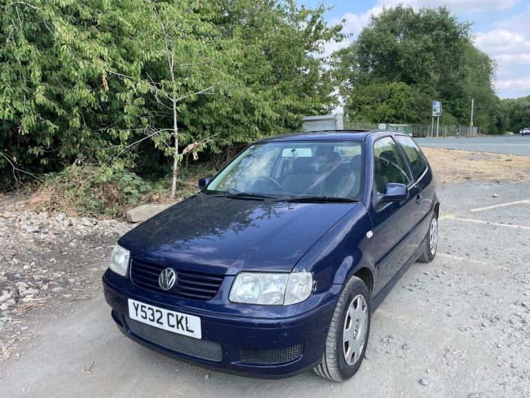 VW POLO 1.4 S AUTOMATIC 2001 REG BLUE 3 DOOR MOT FEBRUARY 19TH 2027 GENUINE 79700 LOW INSURANCE