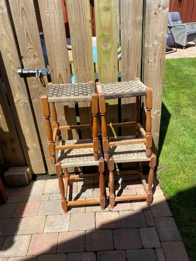 Pair of Wooden Bar Stools with Woven Seats – Good Condition