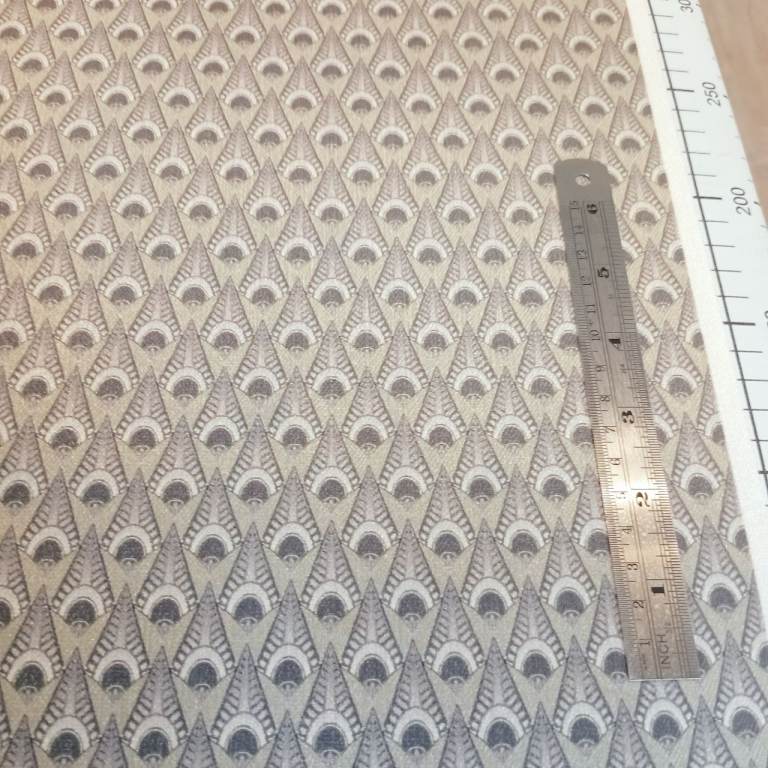 6m of Art Deco inspired velvet fabric