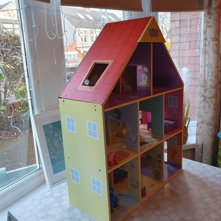 Peppa Pig Wooden Playhouse