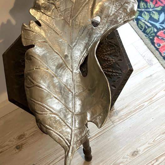 Large metal silver colour leaf Lovely shape