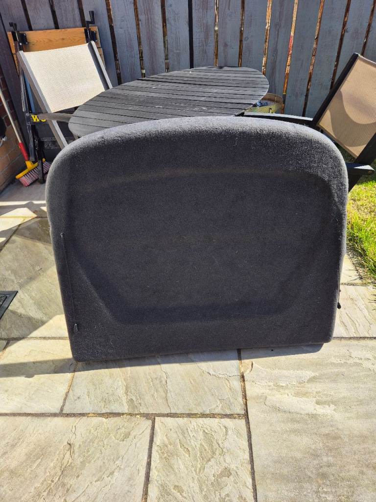 Ford mondeo parcel shelf