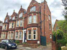 LOOKING FOR RESIDENTIAL OR COMMERCIAL PROPERTY WITH DEVELOPMENT POTENTIAL FOR SALE