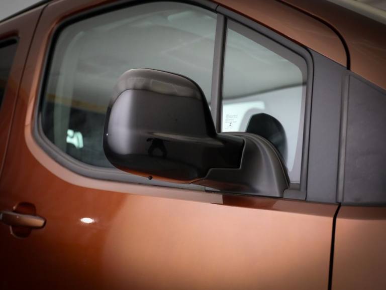 2021 Vauxhall Combo Life 1.2 Turbo 130 Elite 5dr Auto [7 seat] MPV PETROL Automatic