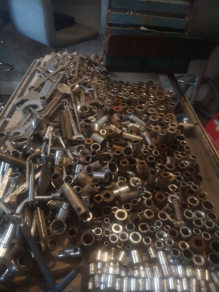 Job lot spanners & sockets