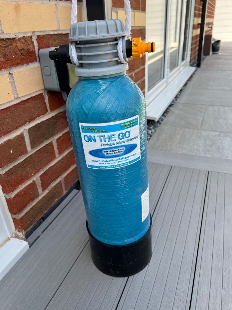 Portable On The Go water softener ideal for hot tubs or other uses where soft water is needed
