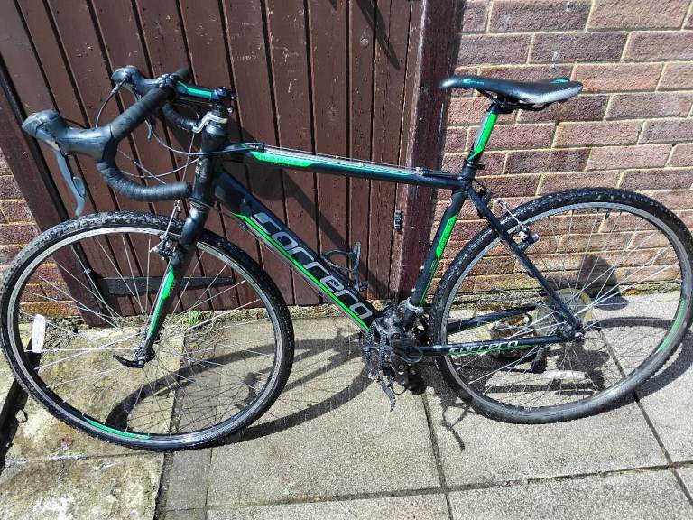 Carrera crixus limited edition road bike
