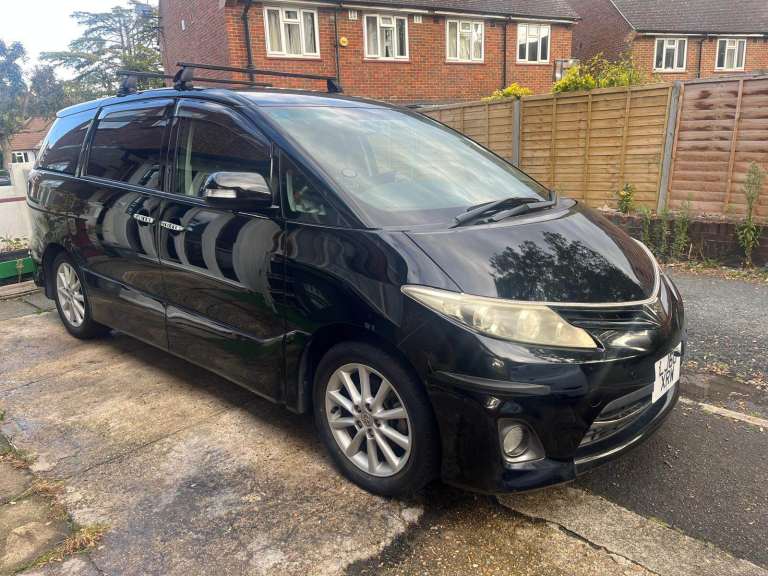 Toyota estima LPG Petrol automatic low mileage