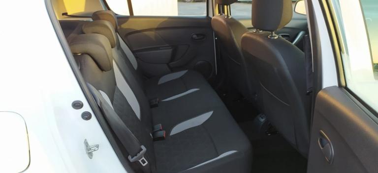 DACIA SANDERO STEPWAY 0.9 Stepway Laureate TCe 90 2015