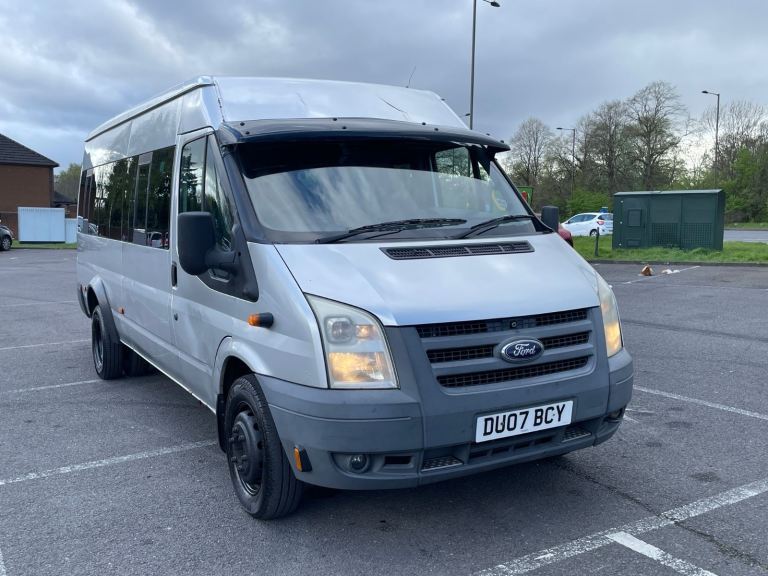 Ford Transit TDCI RWD - 2.4L - Diesel - 17 Seater - 5dr - 2007