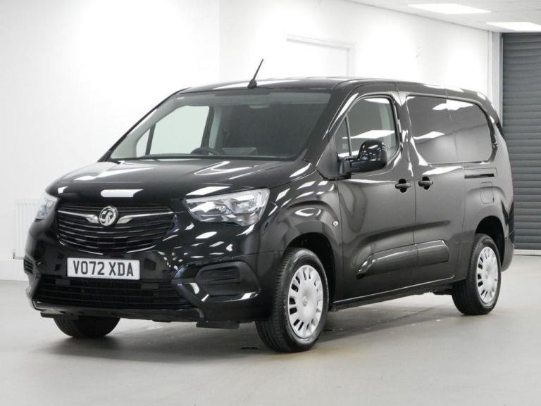 2023 VAUXHALL COMBO L2 1.5 TURBO D 100 BHP 2300 LONG PRO EDITION 6DR