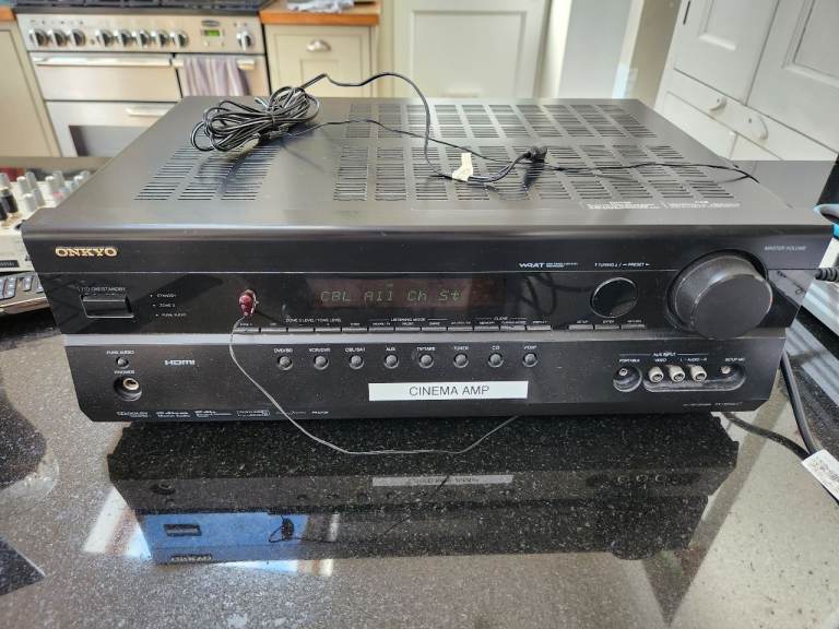 Onkyo TX-SR606 AV Receiver Amplifier - Good Condition