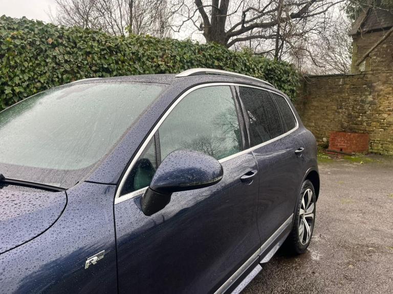 2014 Volkswagen Touareg 3.0 TDI V6 BlueMotion Tech R-Line Tiptronic 4WD Euro 5 (s/s) 5dr ESTATE D...