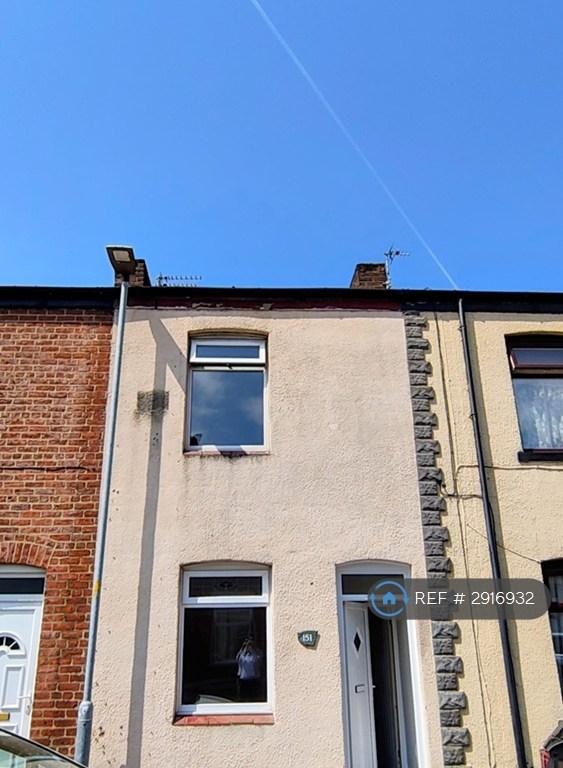 2 bedroom house in Oxford St, Leigh, WN7 (2 bed) (#2916932)