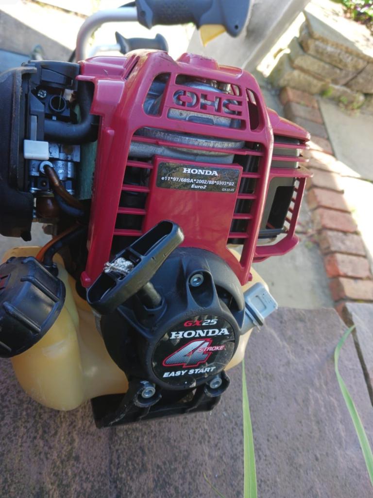 Caburettor strimmer 