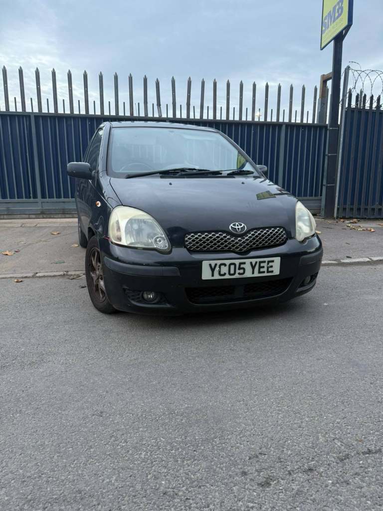 Toyota, YARIS, Hatchback, 2005, Manual, 1298 (cc), 3 doors, Black