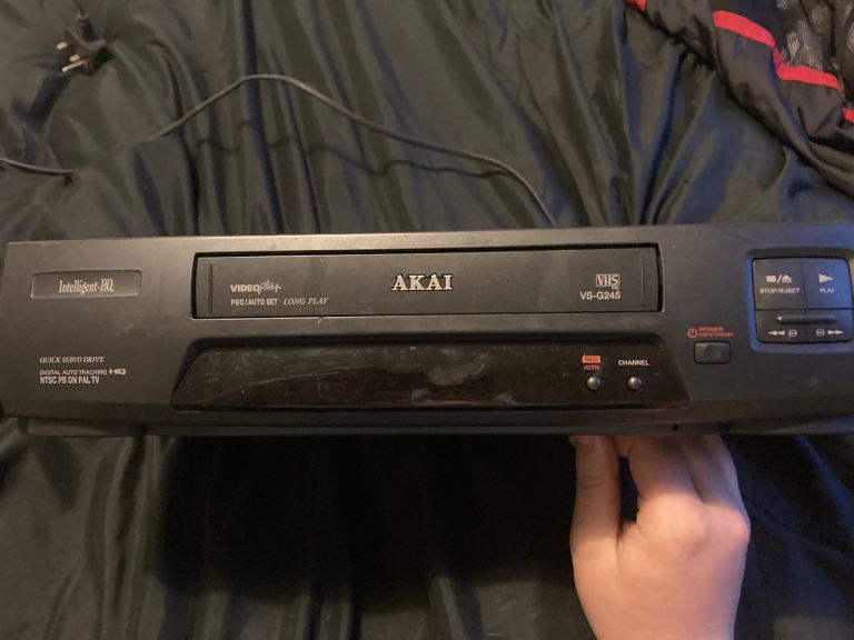 VHS PLAYER